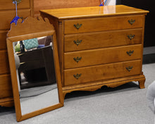 Old Meeting House Furniiture 4-drawer Dresser & Mirror
