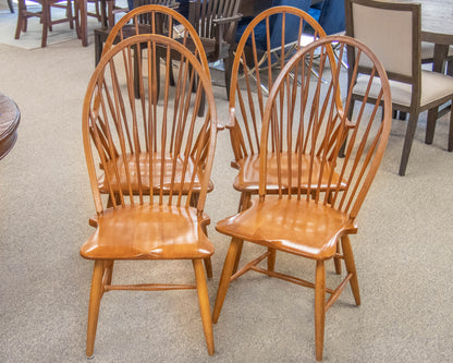 Set of 4 Windsor Dining Chairs