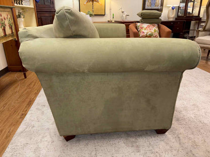 Klaussner 'Dyna' Sofa in Sage