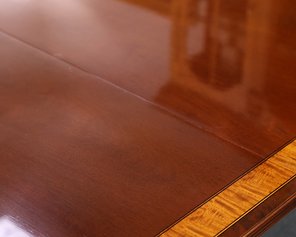 Ethan Allen Double Pedestal Mahogany Dining Table with 2 Leaves