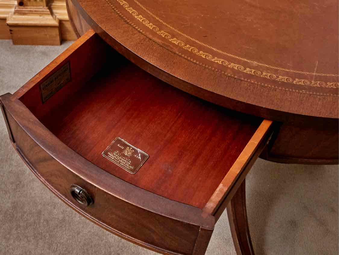 Mahogany Renter's Accent Table with Leather Top