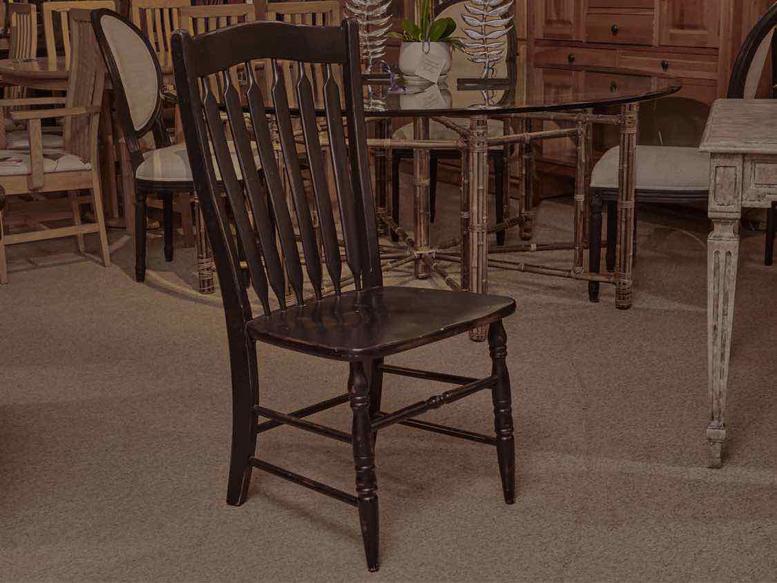 Maple Top Distressed  Black Finish Turned Legs Dining Table & 6 Chairs