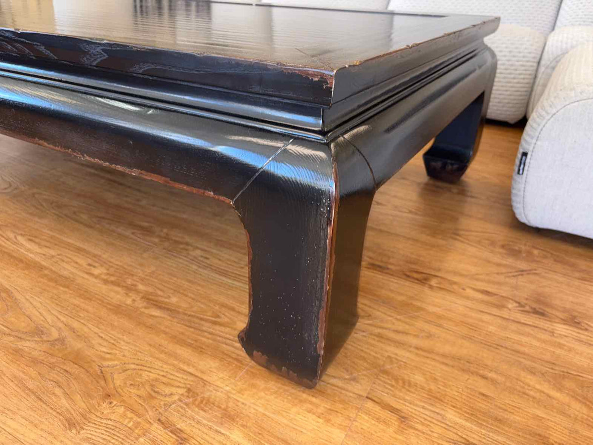 Ethan Allen Dynasty Coffee Table