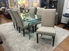Bassett Set of 6 High Back Dining Chairs