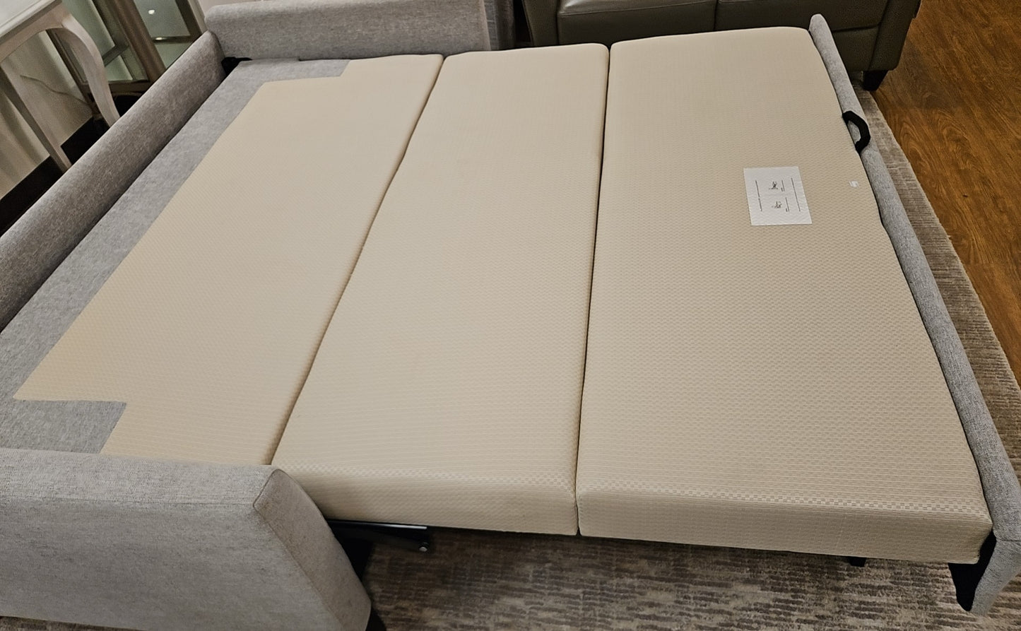 Living Spaces 'Mikayla' Queen Sleeper