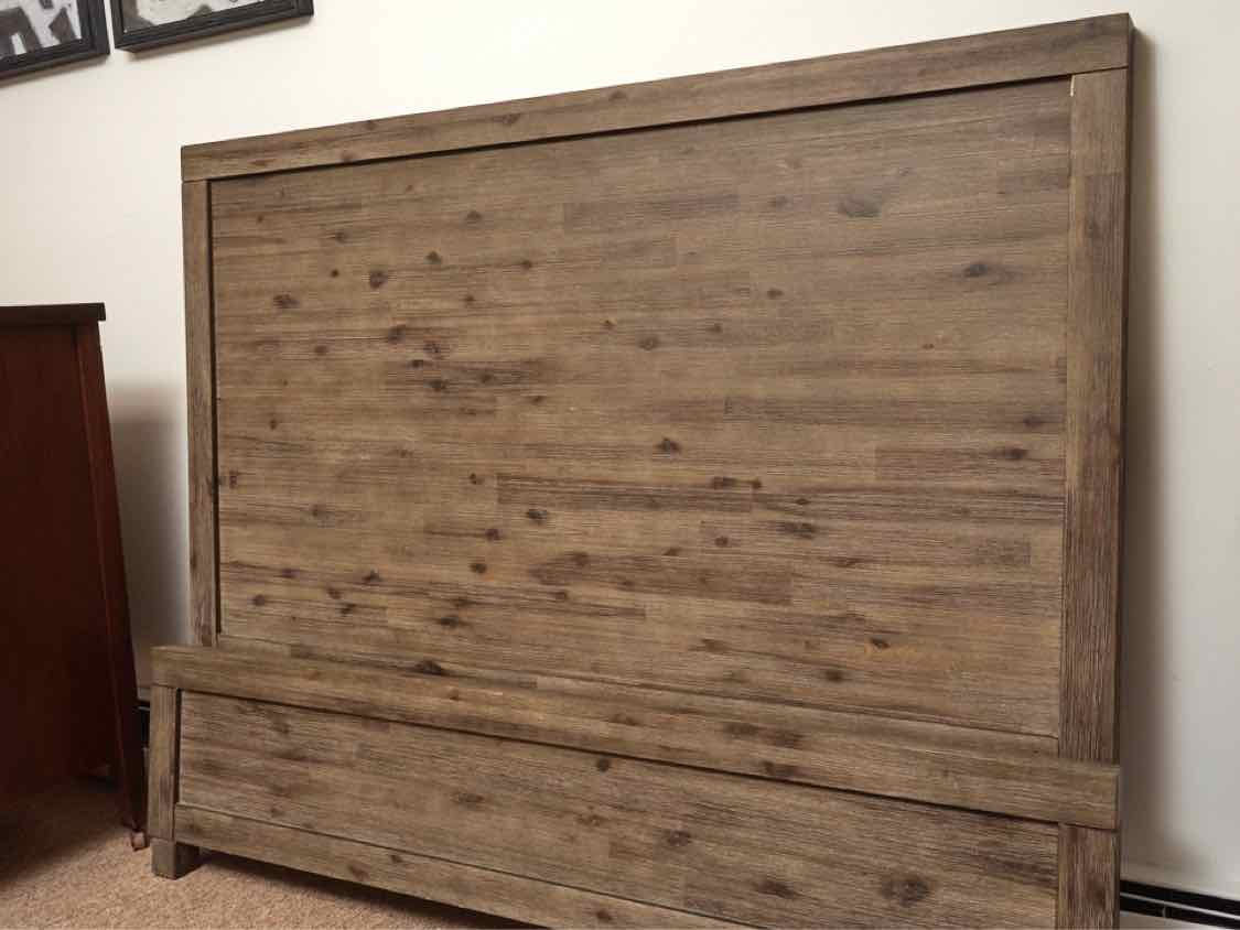 Macy's  Weathered Oak Full Bed