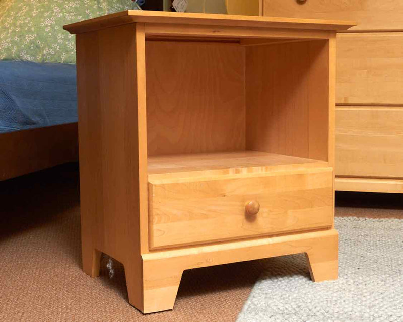 Moosehead Maple 1 Drawer Nightstand with Open Storage Area