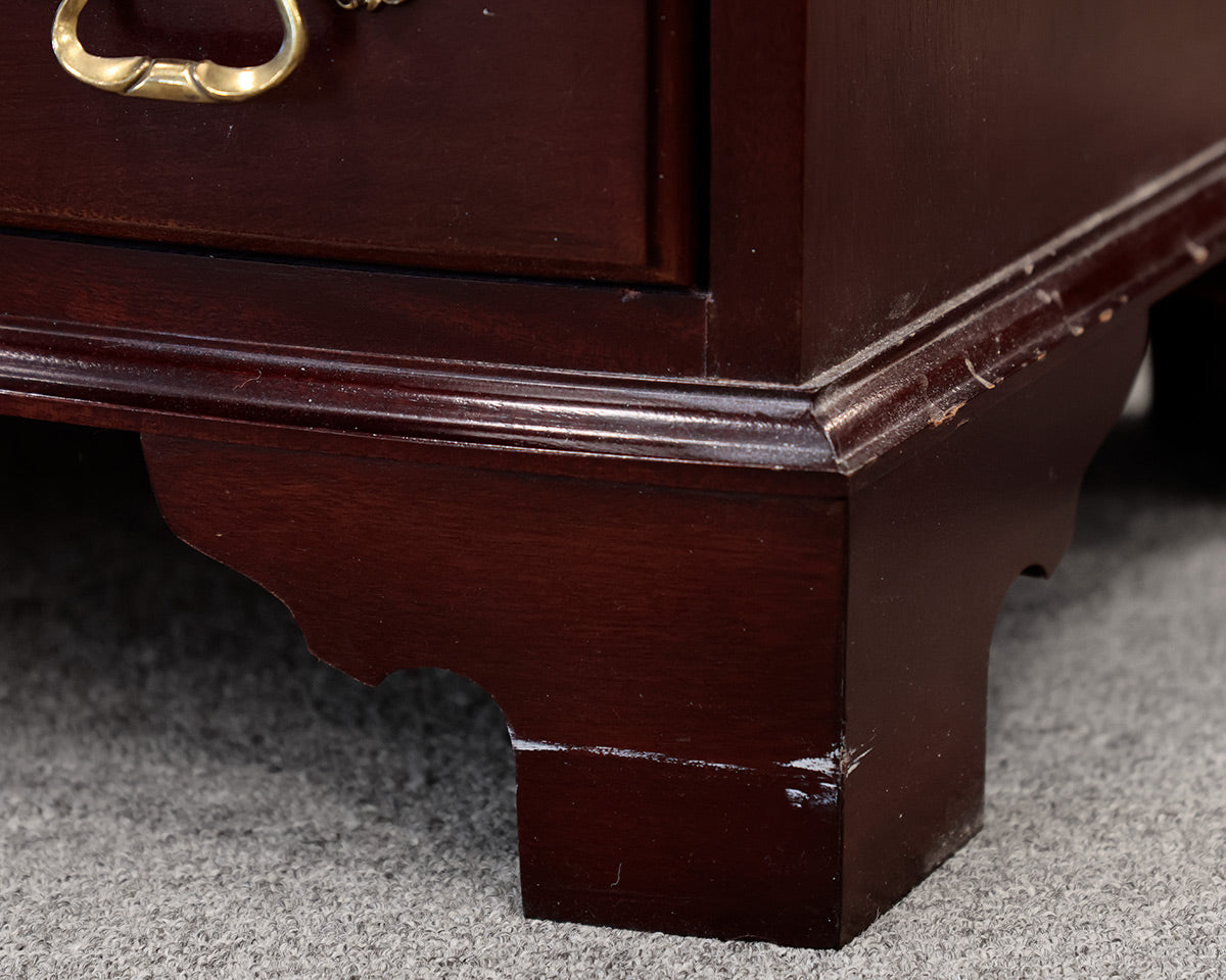 Pair Of Lexington Furniture Mahogany Nightstands