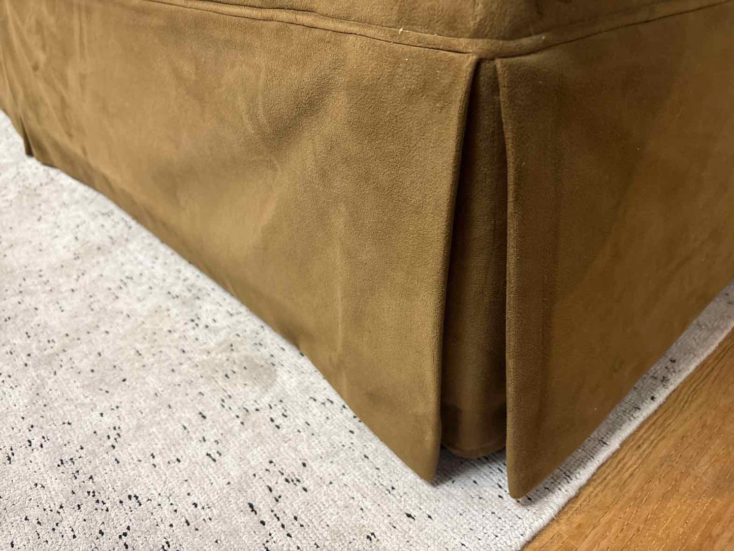 MG+BW 2-Piece Sectional in Hazel