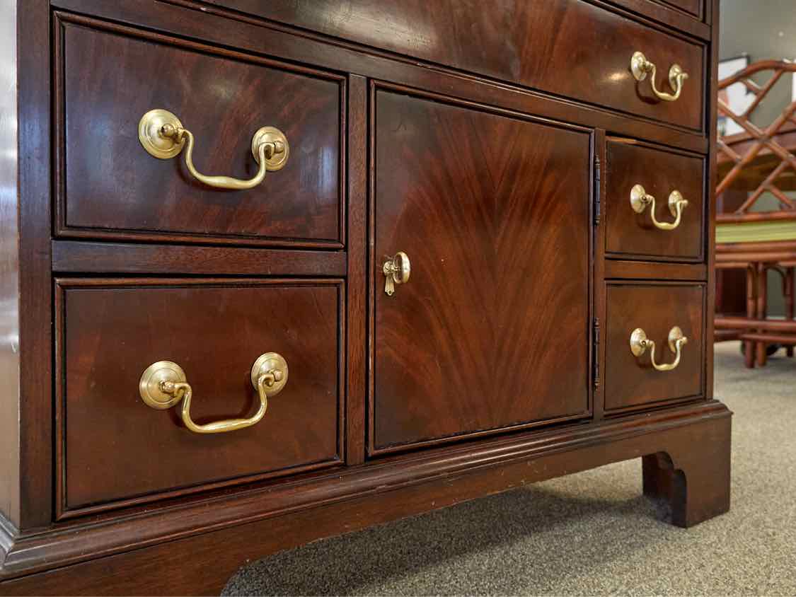 Jasper Cabinet Mahogany Server with Folding Extension Top