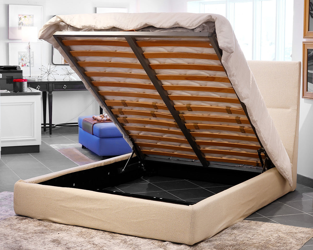 Bensen Everest Upholstered Queen Bed