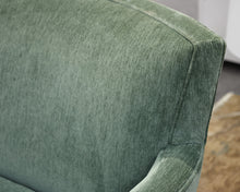 Swivel/Glider Chairs