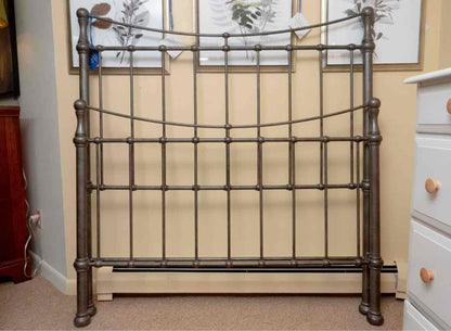 Pewter Finish Iron Full Bed Includes Metal Siderails & Slats