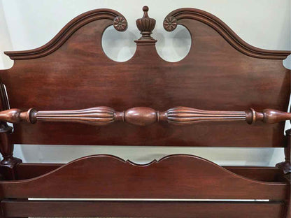 Continental Furniture Full Mahogany 4 Reeded Post  Bed