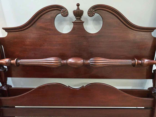 Continental Furniture Full Mahogany 4 Reeded Post  Bed