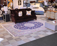 8'x11' Area Rug