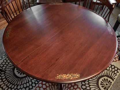 Hitchcock Round Dining Table & Set of Four Matching Chairs