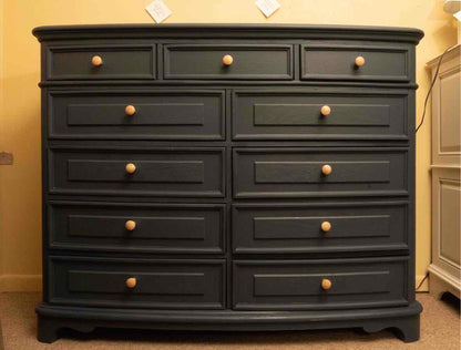 'Sea Tern Blue' Custom  Finish 11 Drawer With Natural Wooden Konobs Dresser