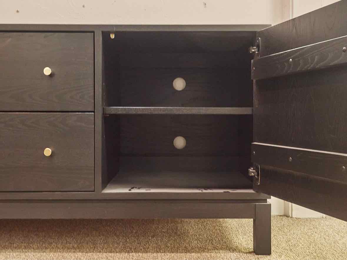 Gat Creek Tomlin Media in Classic Black