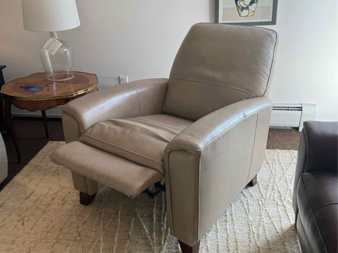 Violino Taupe leather Reclining Chair
