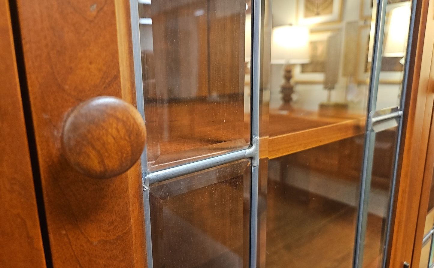 Hunt Furniture 'Fairfield' Large Hutch
