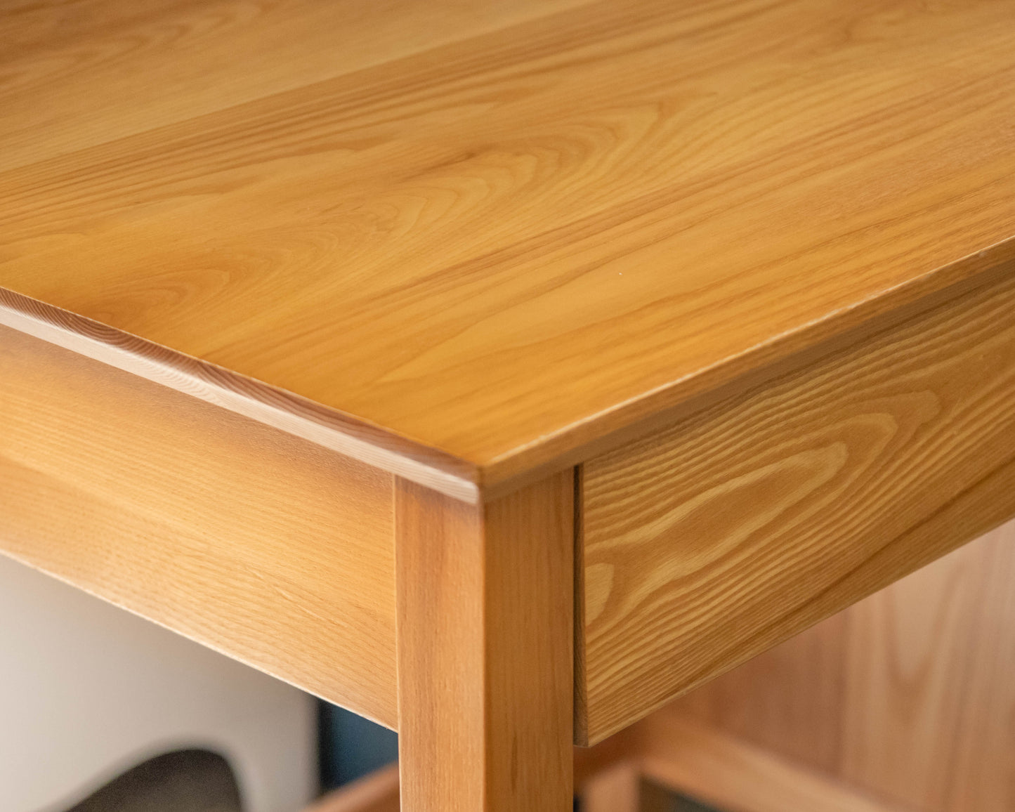 Vermont Tubbs Ash Desk W/ Hutch Top