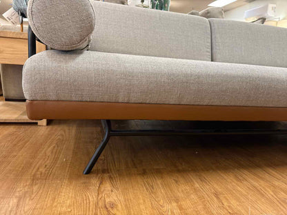 Bench Seat Daybed with Black Metal Frame
