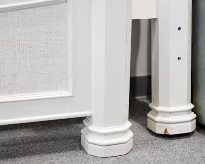 Tommy Bahama Ivory Key Southampton Queen Poster Bed