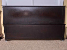 Melateck Walnut Finish Low Profile Platform Queen Bed