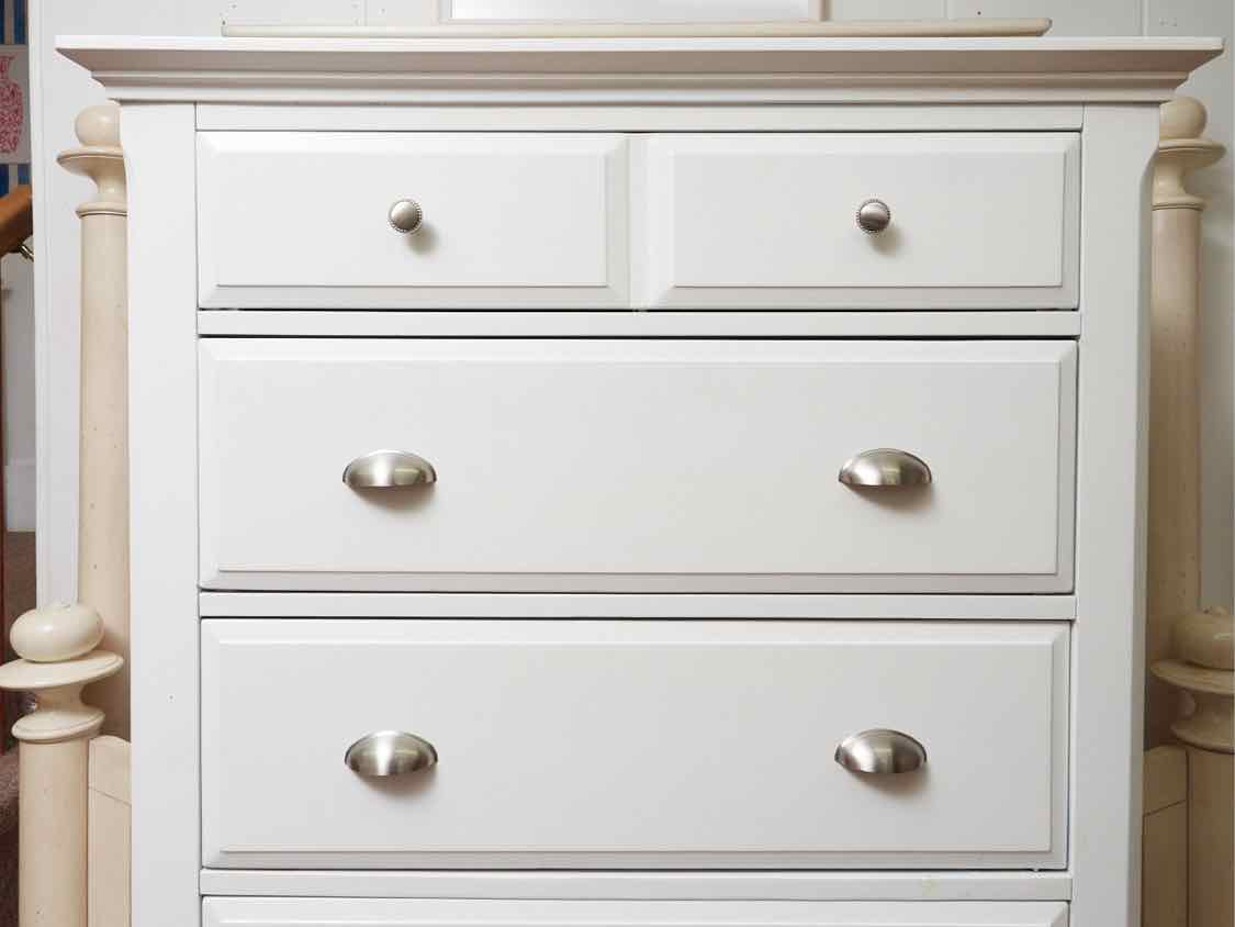 Off White Finsh 5 Drawer Chrome Hardware Chest