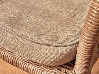 Set Of 5 Pottery Barn Wicker  Counter Stools With Gray Cushions
