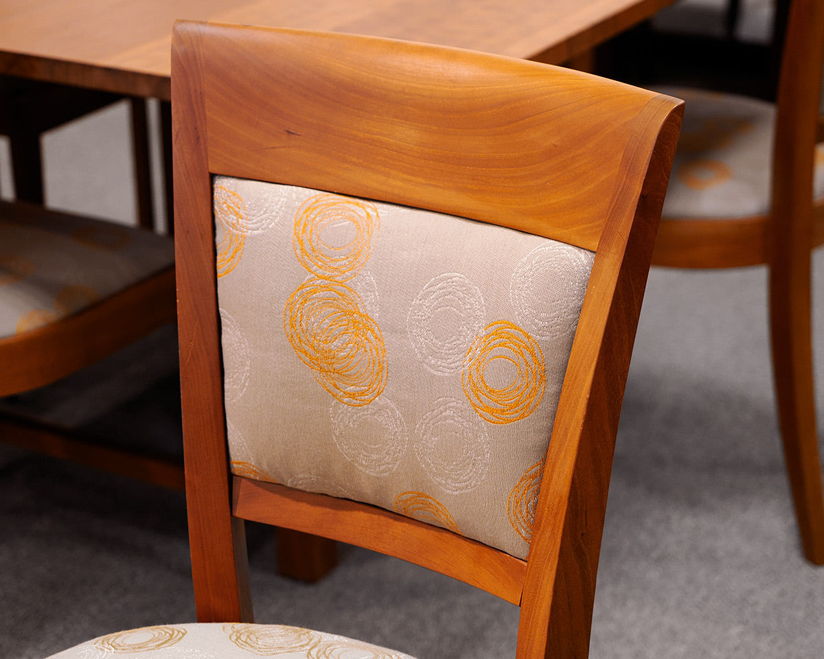 Thomas Moser Dining Table Set With Six Chairs