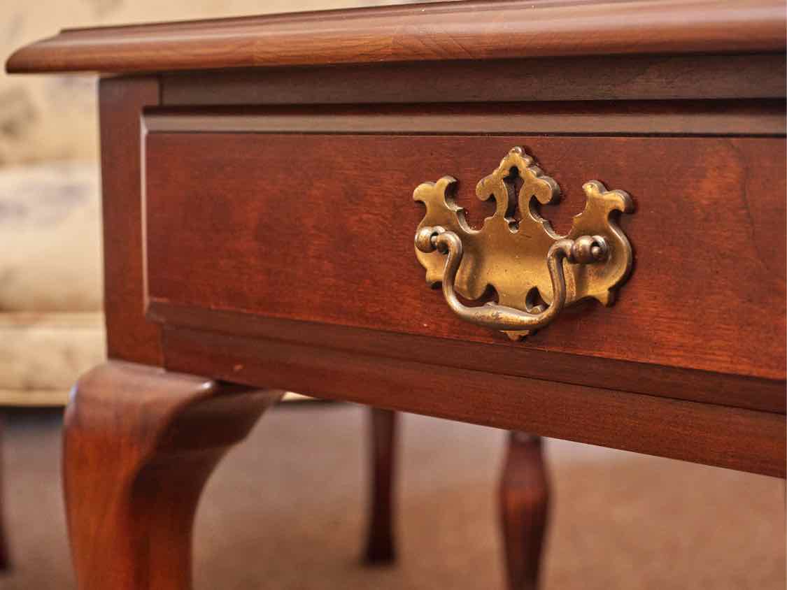 Pennsylvania House Cherry Queen Ann Side Table