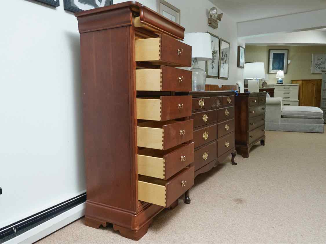 Impressions Thomasville Cherry 7 Drawer Lingerie Chest