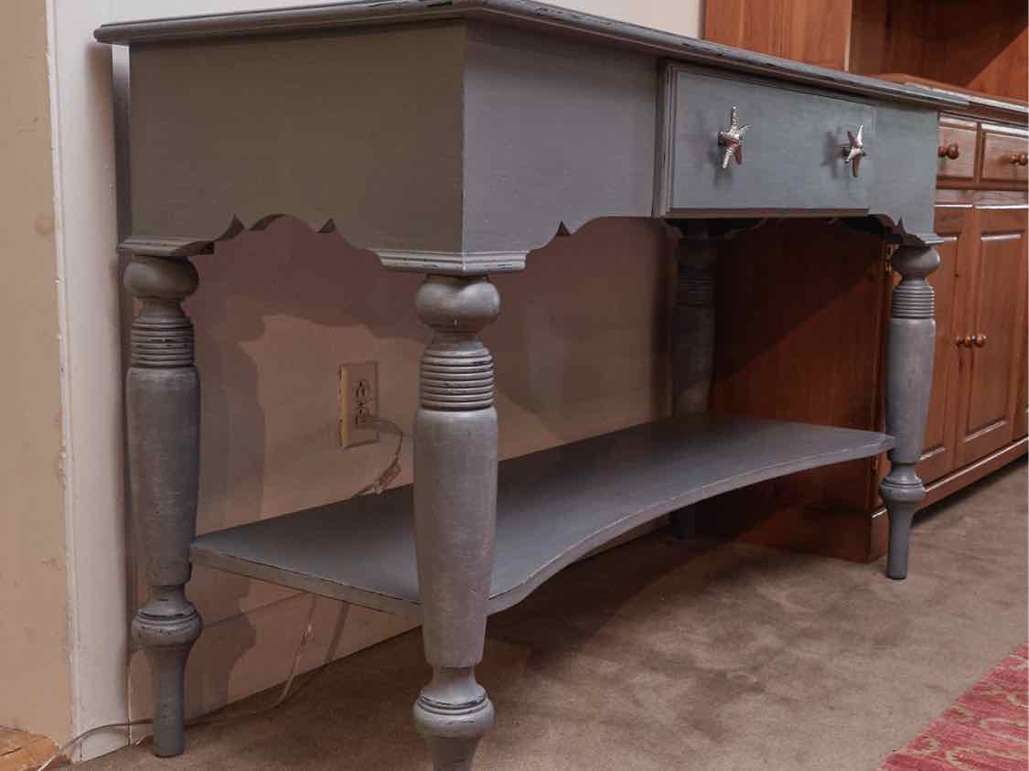 Distressed Grey Finish  1 Pull Out Drawer Star Fish Knobs  & Lower Shelf Console