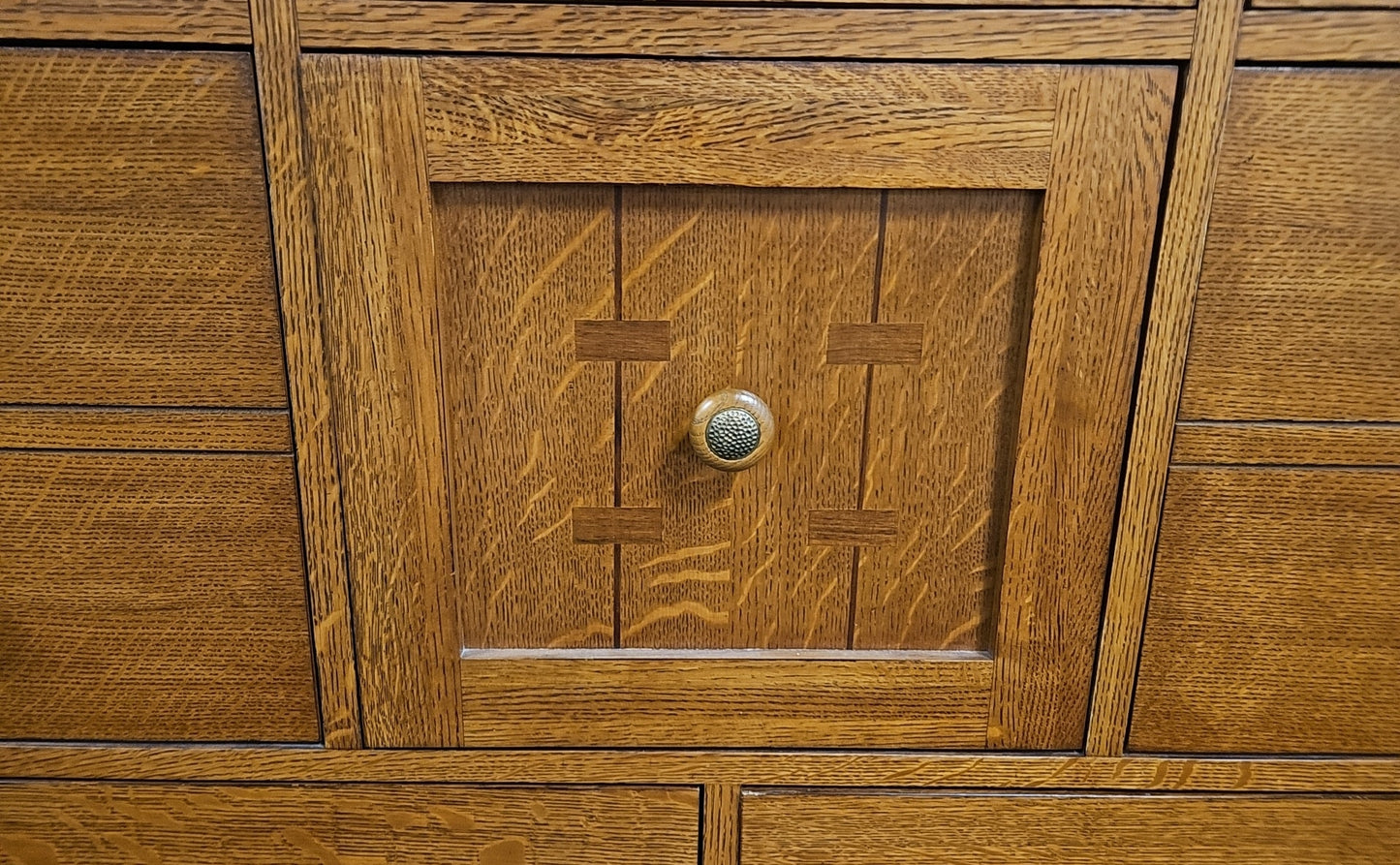 Impressions by Thomasville Mission Oak Dresser