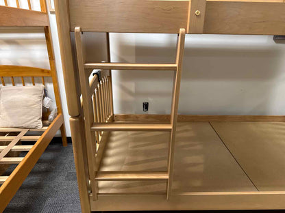 Ragazzi Twin Bed w/ Trundle Set