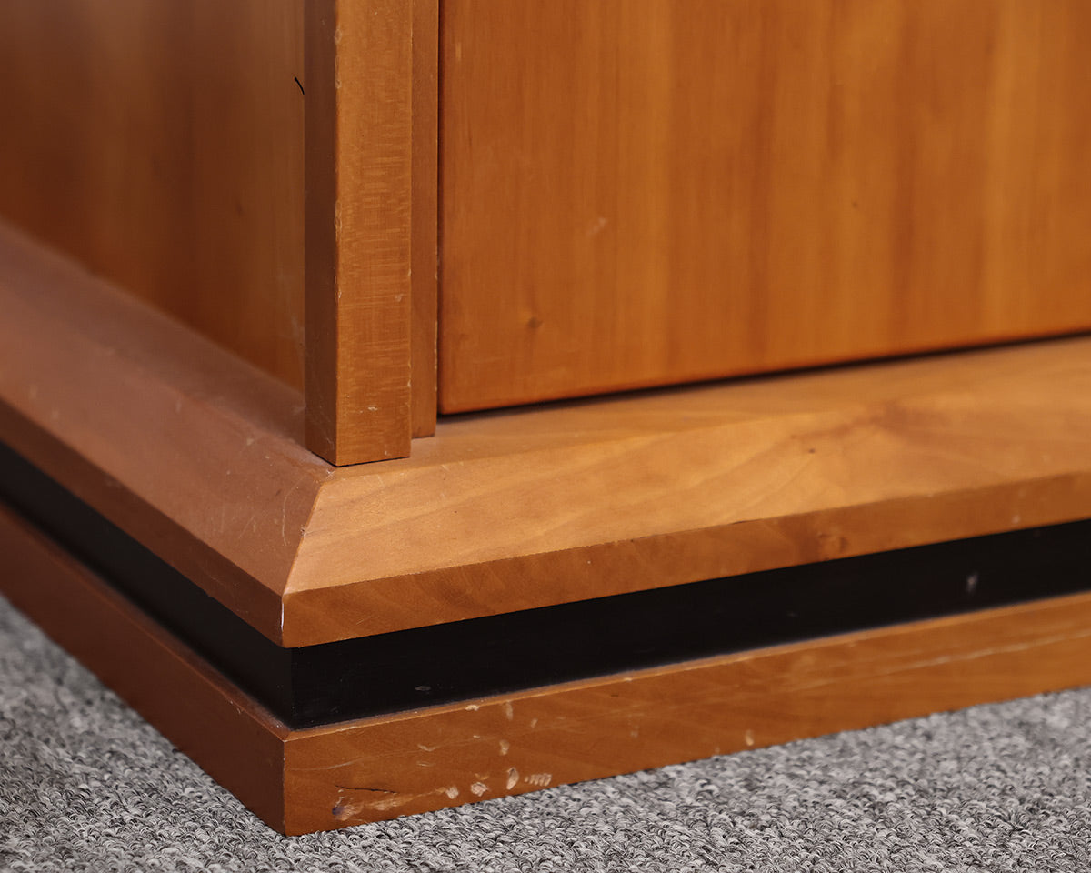 Servers & Sideboards