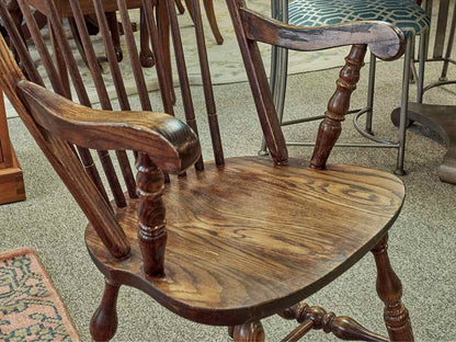 Pair of Windsor Dining Arm Chairs in Oak