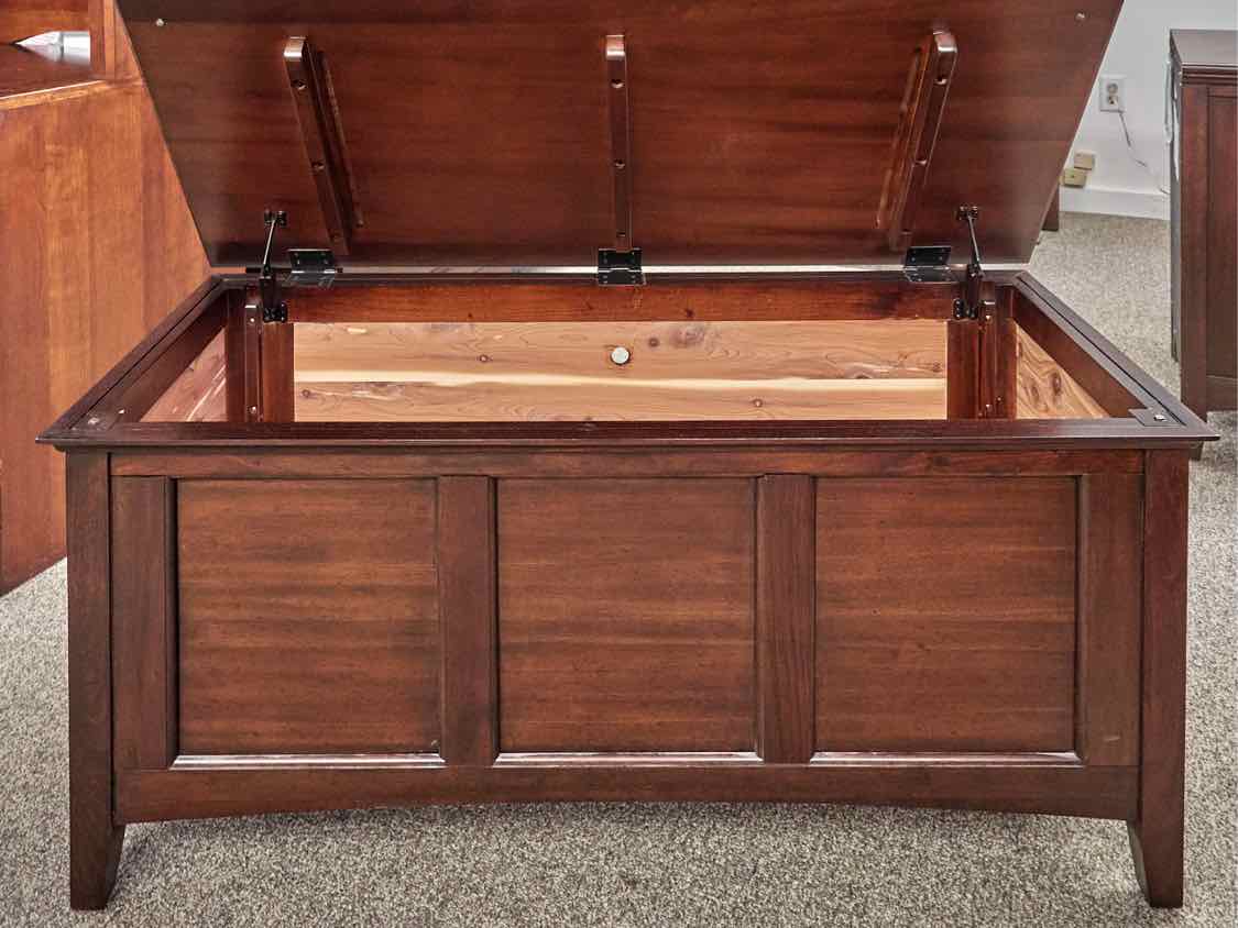 Espresso Finish Lift Top Cedar Lined Trunk