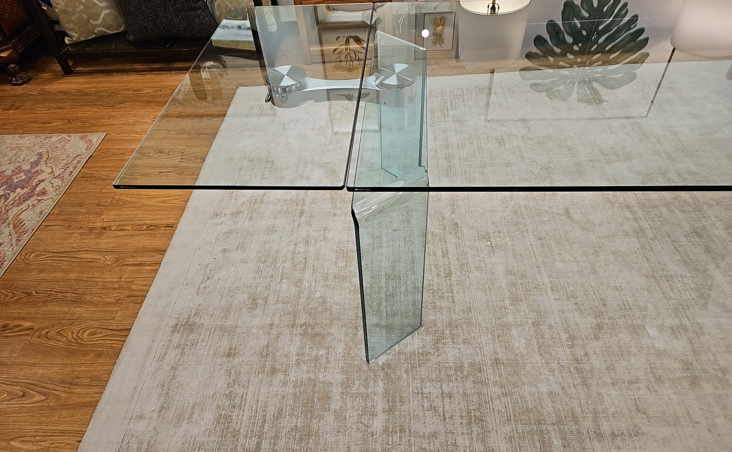 'Ray Plus' Contemporary Glass Dining Table