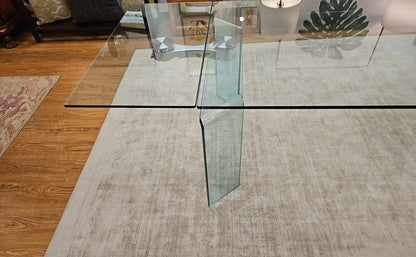 'Ray Plus' Contemporary Glass Dining Table