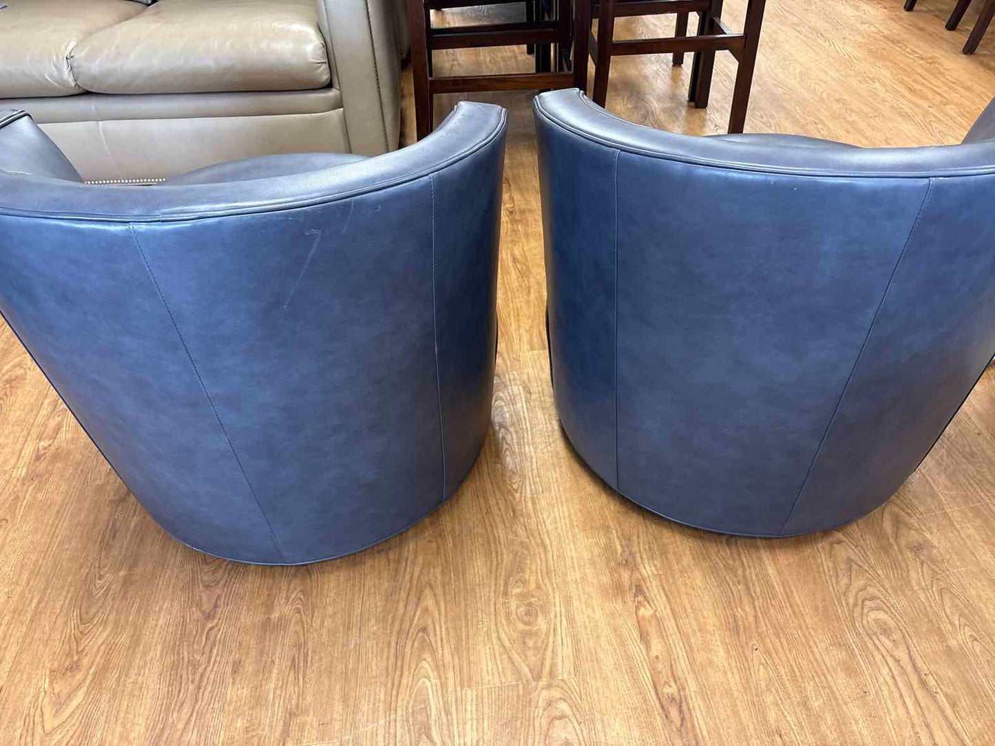 Room & Board Pair of 'Otis' Leather Swivel Chairs