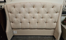 Oatmeal Tufted Queen Bed
