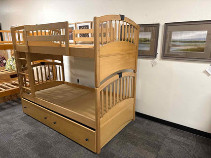 Ragazzi Twin Bed w/ Trundle Set