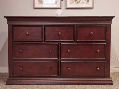 Cherry 7 Drawer Dresser in Rich Color w/Raised Drawers & Wood Knobs