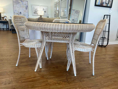 Round Wicker Glass Top Table w/ 4 Chairs