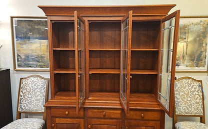 Hunt Furniture 'Fairfield' Large Hutch