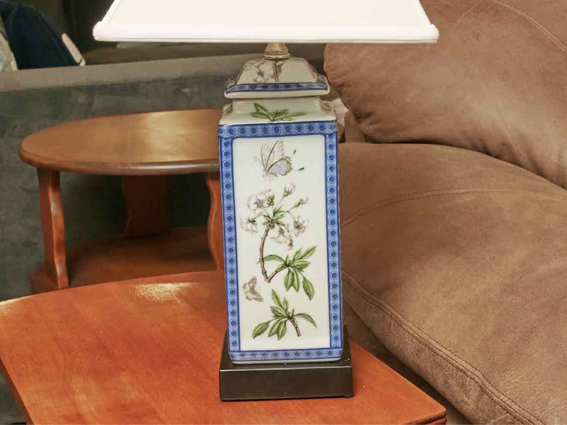Porcelain Blue & White Butterfly Motif Square Jar Table Lamp