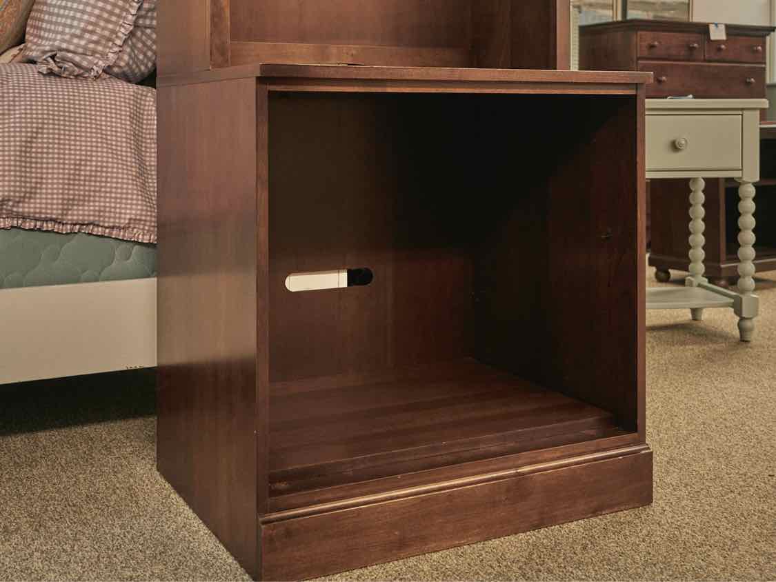 Ethan Allen 'American Impressions' Cherry Bookcase